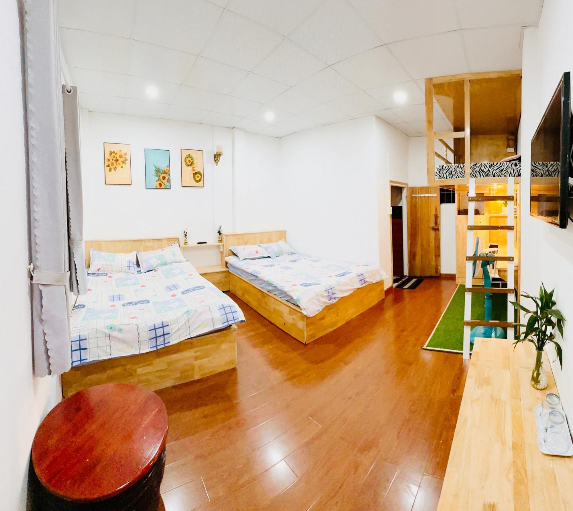 Suri'S House Homestay ダラット エクステリア 写真