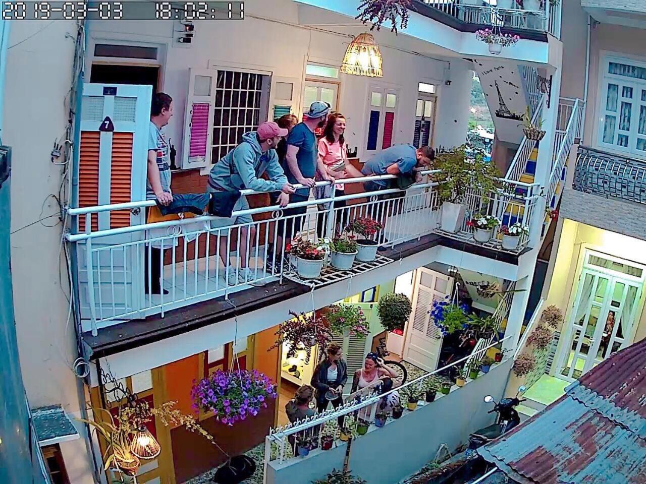 Suri'S House Homestay ダラット エクステリア 写真