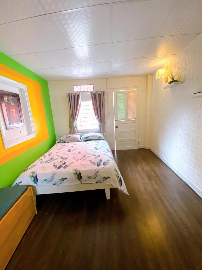 Suri'S House Homestay ダラット エクステリア 写真