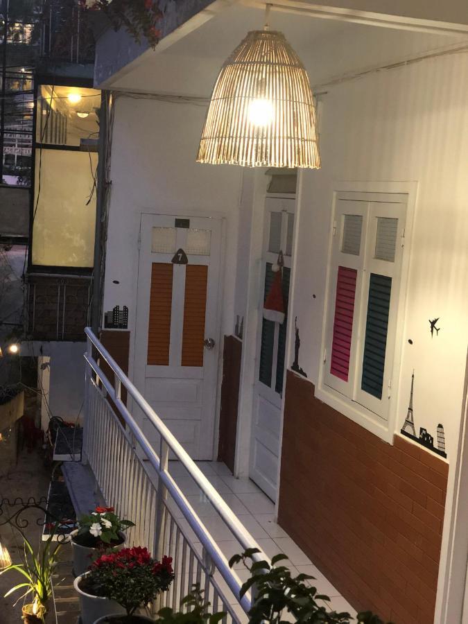 Suri'S House Homestay ダラット エクステリア 写真